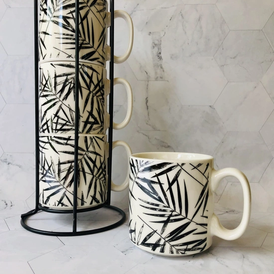 Zestaw 4 kubków na stojaku 4x kubek 260ml.