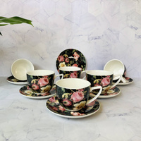 Filiżanki ze spodkiem porcelana komplet filiżanek 6 sztuk