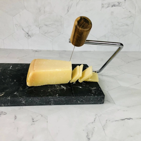 Krajalnica do serów marmurowa z przecinakiem deska do serów gilotyna czarny marmur premium